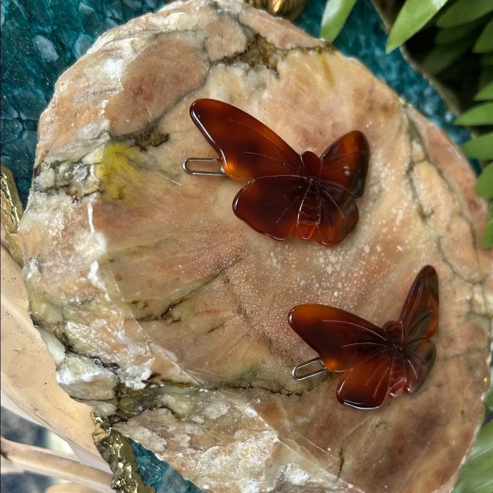 Vintage 1970s Faux Tortoiseshell Lucite Butterfly Barrettes